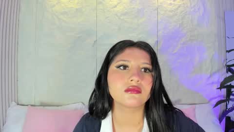 Avy  online show from November 2025 11:32:02 AM