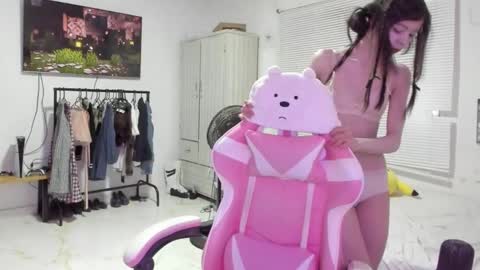 Snapshot of awa_katy chatting on February 2025 10:07:02 PM katy online show from February 2025 10:07:02 PM