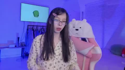 Snapshot of awa_katy chatting on February 2025 10:22:01 PM katy online show from February 2025 10:22:01 PM