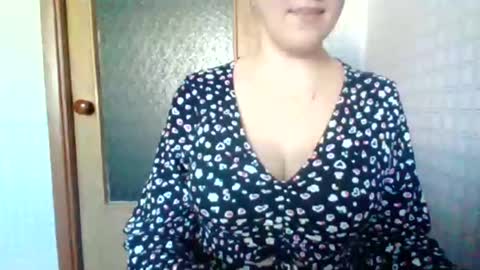 awesomeladyy online show from February 2026 08:18:01 AM