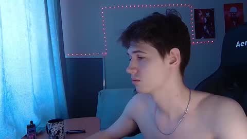 Snapshot of axel_0ne chatting on February 2026 08:10:01 AM axel_0ne online show from February 2026 08:10:01 AM