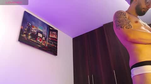 Independiente Model online show from March 2026 02:32:02 PM