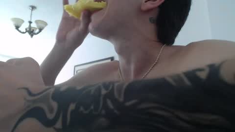 Snapshot of axel__master chatting on June 2026 06:39:01 PM axel__master online show from June 2026 06:39:01 PM
