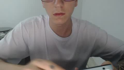 Snapshot of axel__master chatting on June 2026 04:25:02 AM axel__master online show from June 2026 04:25:02 AM