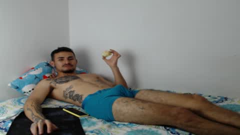 Snapshot of axel_ag chatting on December 2024 04:54:01 PM Axel online show from December 2024 04:54:01 PM