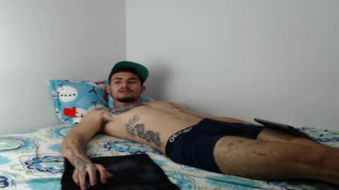 Snapshot of axel_ag chatting on December 2024 08:42:02 PM Axel online show from December 2024 08:42:02 PM
