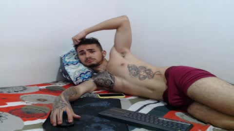 Snapshot of axel_ag chatting on January 2025 08:04:01 PM Axel online show from January 2025 08:04:01 PM