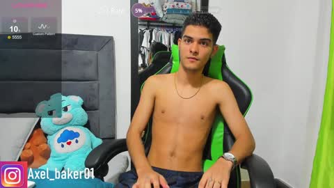 Axel online show from December 2024 09:15:01 PM