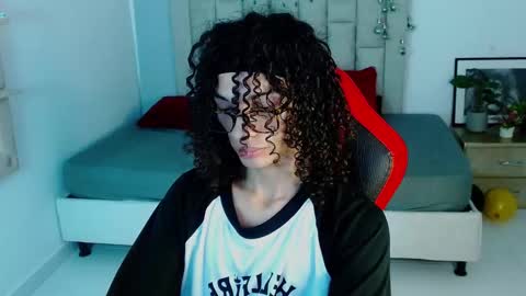 Snapshot of axel_fox7 chatting on January 2026 12:13:01 AM Axel online show from January 2026 12:13:01 AM