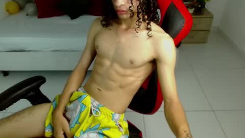 Snapshot of axel_fox7 chatting on January 2026 11:54:01 PM Axel online show from January 2026 11:54:01 PM