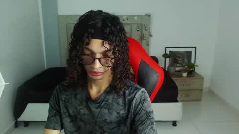 Snapshot of axel_fox7 chatting on January 2026 11:30:02 PM Axel online show from January 2026 11:30:02 PM