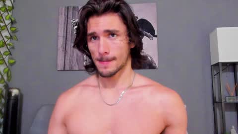 Axel online show from January 2025 09:57:01 PM