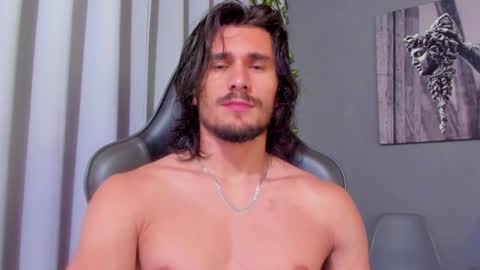 Axel online show from February 2025 12:51:02 AM