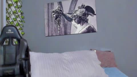 Axel online show from February 2025 12:14:01 AM