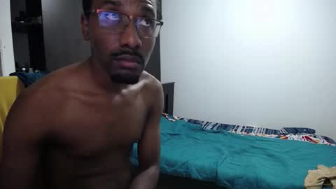 axel rios online show from March 2026 01:51:01 AM