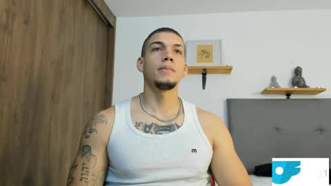 INDEPENDENT MODEL  online show from May 2026 02:22:02 PM