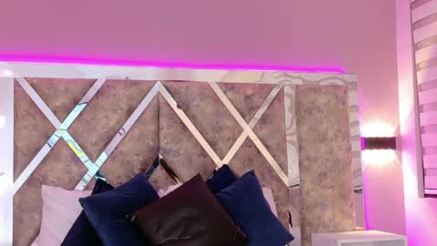 Axel and Renata online show from May 2026 07:41:01 PM