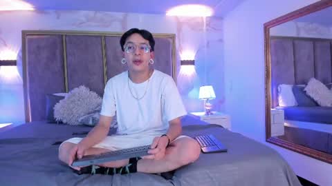 Axel and Renata online show from June 2026 04:15:02 AM