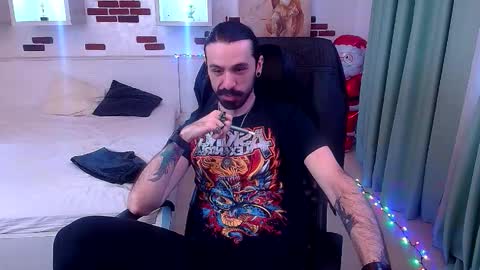 AxelColton online show from December 2025 08:30:02 AM