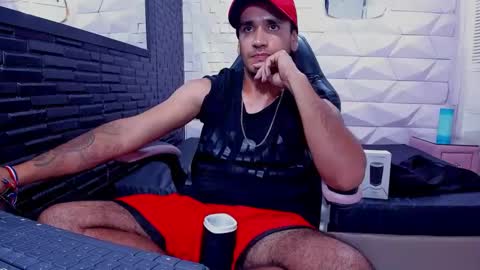 Axell Cross2 online show from January 2025 11:55:02 PM