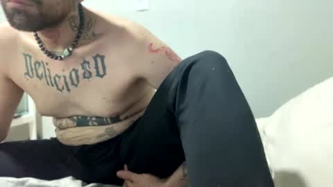 Snapshot of axelpadilla98 chatting on June 2026 09:12:02 AM deliciosodemente online show from June 2026 09:12:02 AM