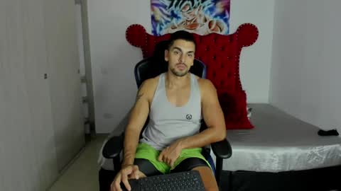 Snapshot of axelwinters_ chatting on May 2026 11:33:02 PM Axel online show from May 2026 11:33:02 PM