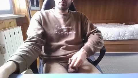 Axel online show from March 2026 11:24:01 AM