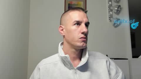 Axl online show from November 2025 02:32:01 AM