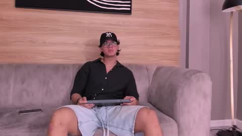 Axxel online show from March 2026 09:05:01 PM