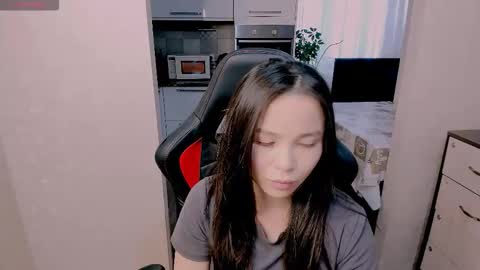 Snapshot of aya_moon chatting on November 2025 04:44:02 AM Aya Moon online show from November 2025 04:44:02 AM