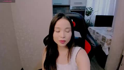 Snapshot of aya_moon chatting on November 2025 05:06:02 AM Aya Moon online show from November 2025 05:06:02 AM