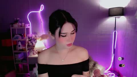 AYAHOSHILOVESYOU online show from March 2026 05:13:01 AM