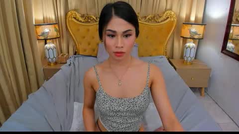 Snapshot of ayanamilker chatting on February 2026 04:01:01 PM AYANA online show from February 2026 04:01:01 PM