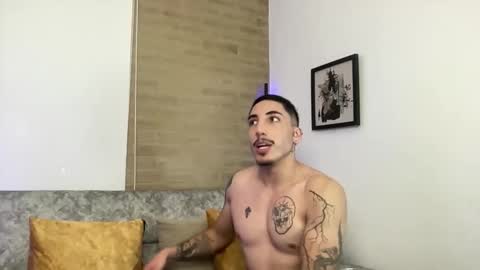 AYDAN STIVEN OF AYDANSTIVEN online show from November 2025 12:31:01 AM