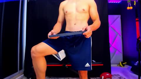 Snapshot of aydenmillerdom chatting on October 2025 02:37:02 AM Ayden Miller online show from October 2025 02:37:02 AM