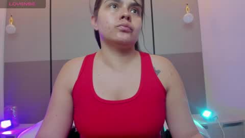 Alyda Jaramillo online show from April 2026 05:32:01 PM