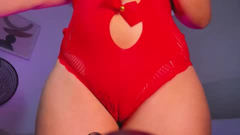 Alyda Jaramillo online show from April 2026 08:45:02 PM