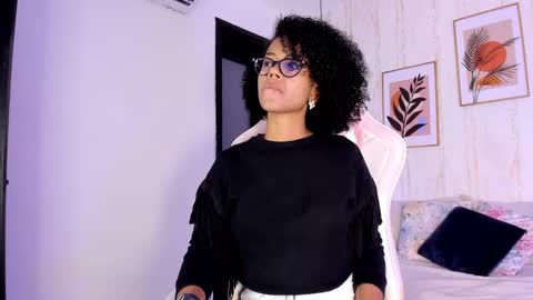 Ayleen online show from November 2025 07:13:02 PM