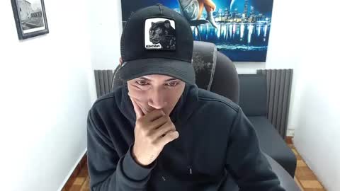 Aylen  online show from March 2025 03:05:02 PM