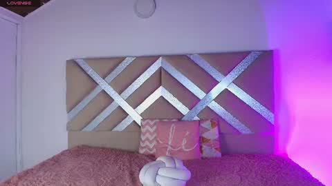 Snapshot of aylin_valerie chatting on June 2026 02:24:02 AM aylin_valerie online show from June 2026 02:24:02 AM
