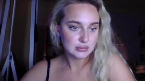 aylinn9999 online show from July 2026 06:02:02 PM