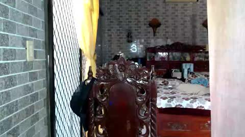 aymkyline online show from November 2025 01:26:01 AM