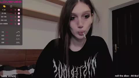 AYNEK        fansly  online show from December 2024 01:43:02 PM