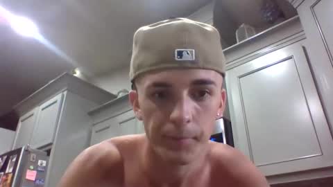 Snapshot of az2312752908 chatting on April 2026 09:01:02 PM az2312752908 online show from April 2026 09:01:02 PM