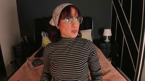 Snapshot of azahara_18 chatting on June 2026 11:44:01 PM Azahara online show from June 2026 11:44:01 PM