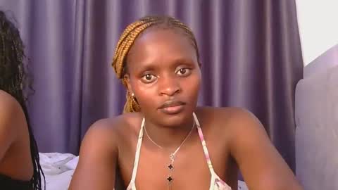 Azalea online show from November 2025 04:18:02 AM