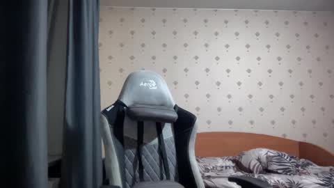 azazelmax online show from March 2025 05:39:02 PM