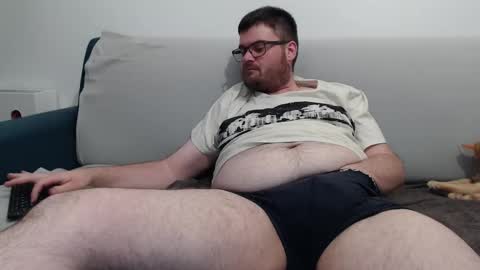 Azer online show from October 2025 10:43:02 PM