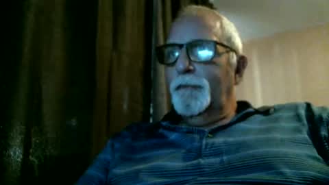 Snapshot of azjohnny chatting on November 2025 06:03:02 PM azjohnny online show from November 2025 06:03:02 PM