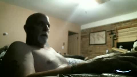 Snapshot of azjohnny chatting on March 2026 02:45:02 AM azjohnny online show from March 2026 02:45:02 AM